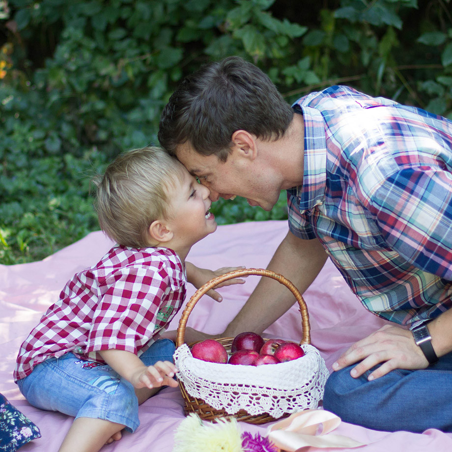 Близькі стосунки чи "все як у людей"?